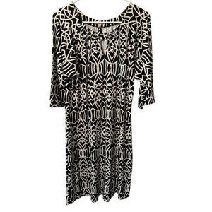 🌹ZEN-KNITS Elegant Black and White Geometric Dress